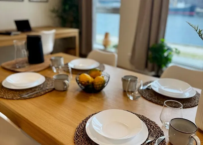 Appartement Modern Right On The Dock - Near Downtown *